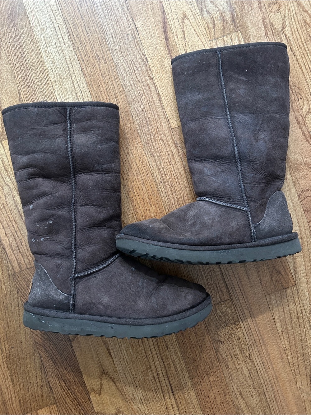 UGG Women's Classic Tall Boots Mid-Calf Suede Winter Boots - Dark Brown size 10
